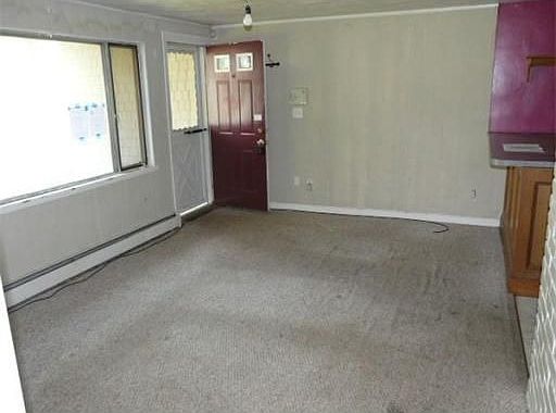 3rd image of 71 Brookfield Dr