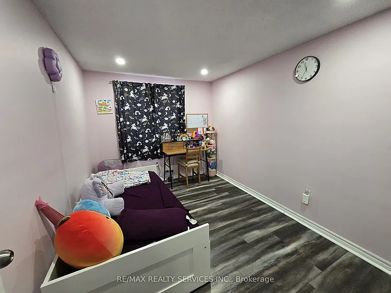 54 Green Valley Dr #32 — Photo 23