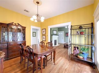 407 E 4th St, Georgetown, TX 78626