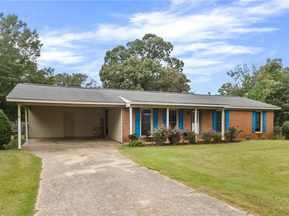 2600 Linda Dr, Tuscaloosa, AL 35405