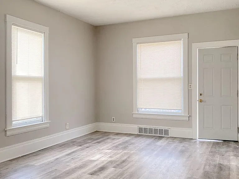 4543 Hamilton St — Photo 6