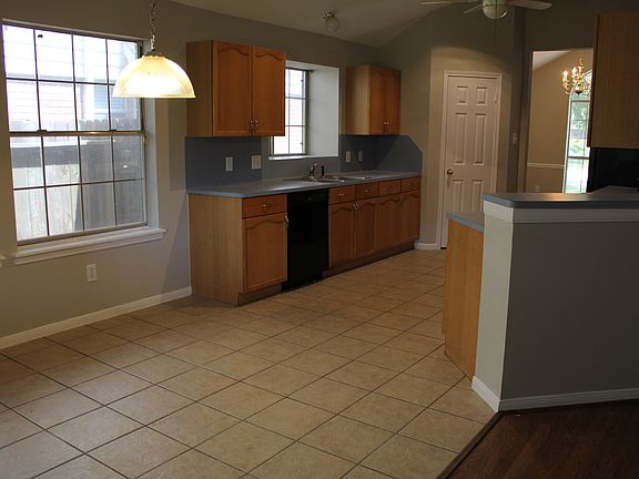 5th image of 4135 N New Meadows Dr