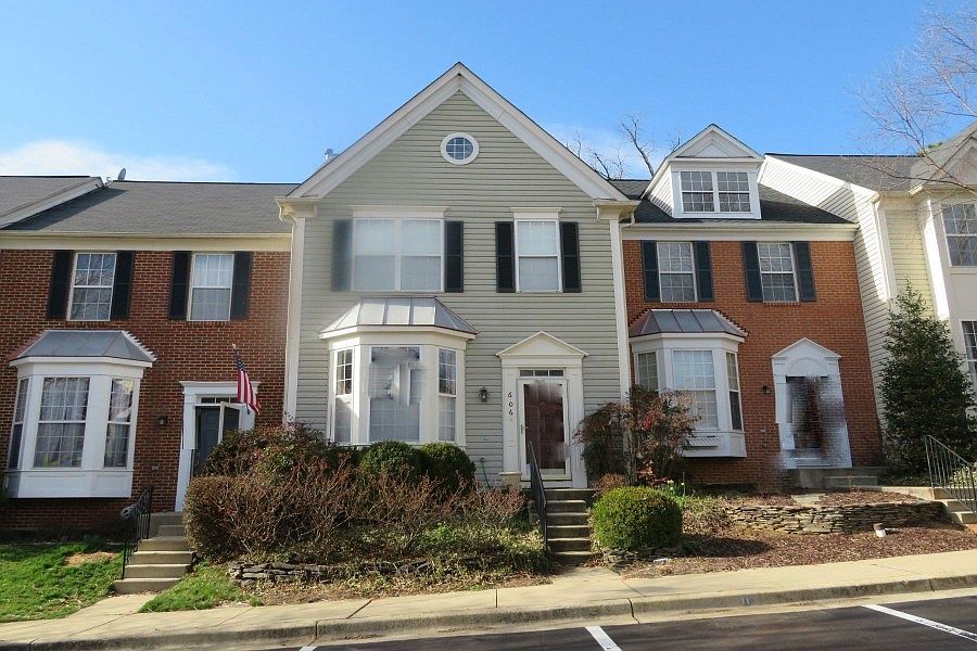 1st image of 606 Puritan Ct
