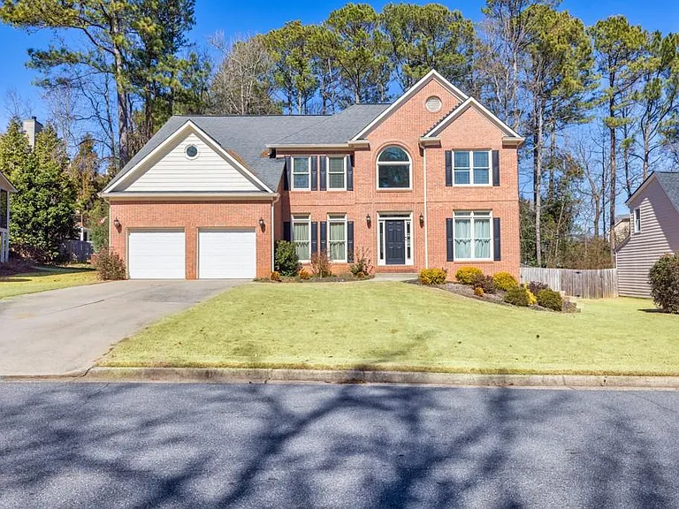 7210 Amberleigh Way — Photo 1