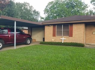 1250 Ina Ln, Bridge City, TX 77611