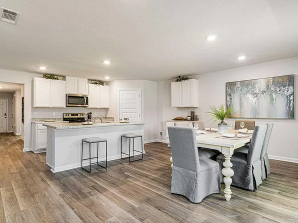 4392 Winged Elm Ct, Pace, FL 32571