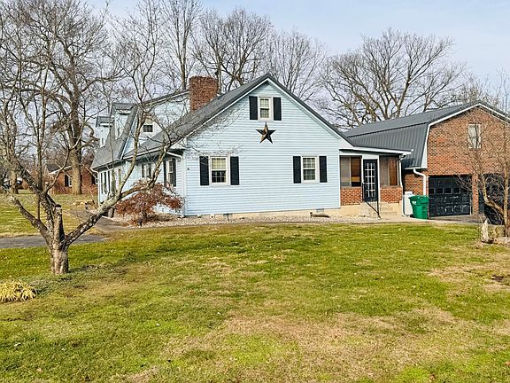 5th image of 132 Edgewood Dr