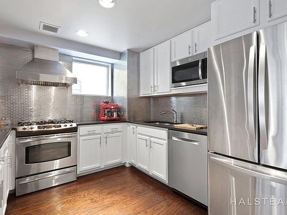 4th image of 381 Lenox Ave APT 3A