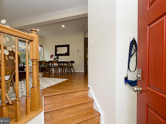4th image of 6601 Thomas Grant Ct