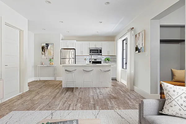 Rented by SERHANT. | media 34