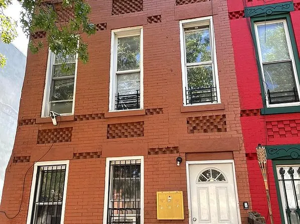 152A Mac Dougal St, Brooklyn, NY 11233