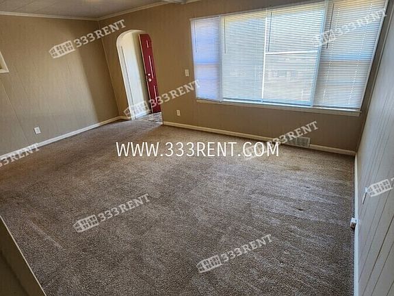 3rd image of 321 E Lowell St
