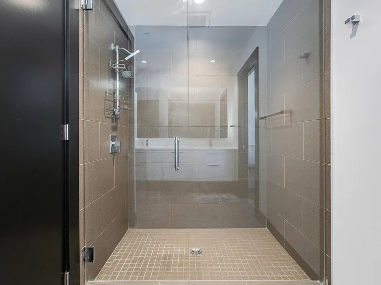 4422 N 75th St #4003 — Photo 16