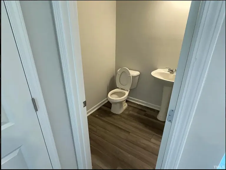 Powder room