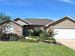 9111 Sunshine Dr, Youngstown, FL 32466