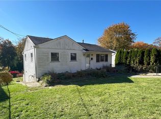 1109 Frost Ln, Peekskill, NY 10566