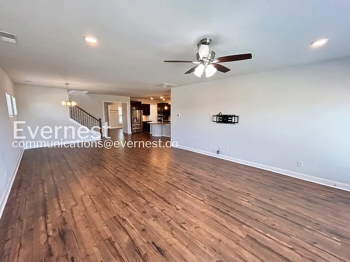 1122 Carlisle Pl — Photo 5
