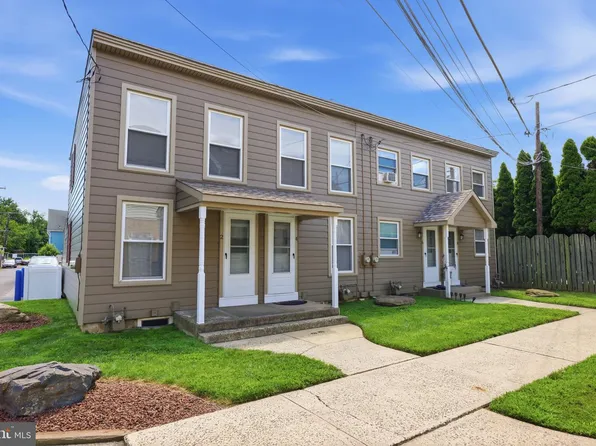 2-8 Corliss Ave, Morrisville, PA 19067