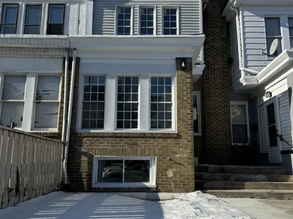 4758 Tampa St, Philadelphia, PA 19120