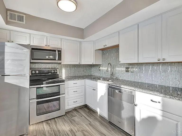 7752 Montgomery Rd #53 — Photo 5