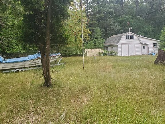 2nd image of 6829 S Lakeshore Dr