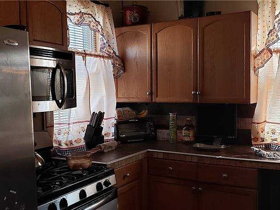 3rd image of 14057 160th St
