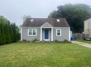 7 King Rd, Middletown, RI 02842