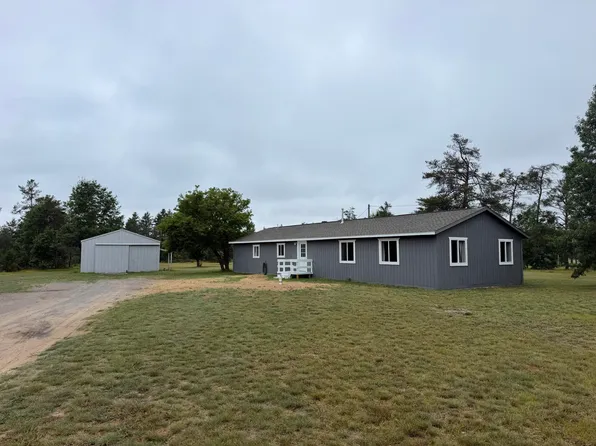 1638 S Stephan Bridge Rd, Grayling, MI 49738