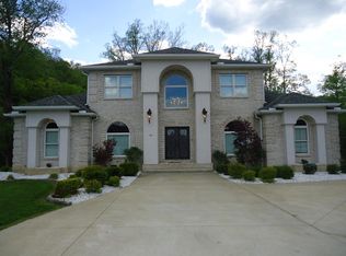 148 Easy St, Staffordsville, KY 41256