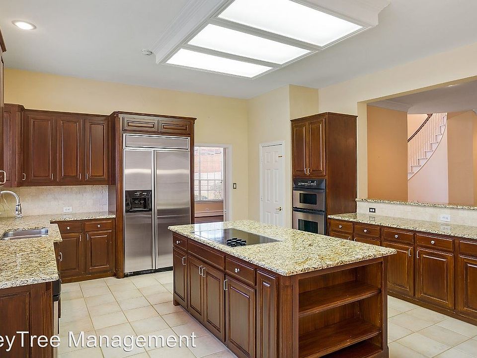 1st image of 8116 Rosemont Dr