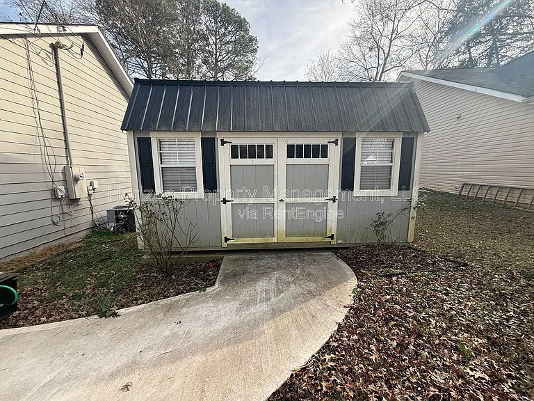 6430 Crystal Cove Trl — Photo 15