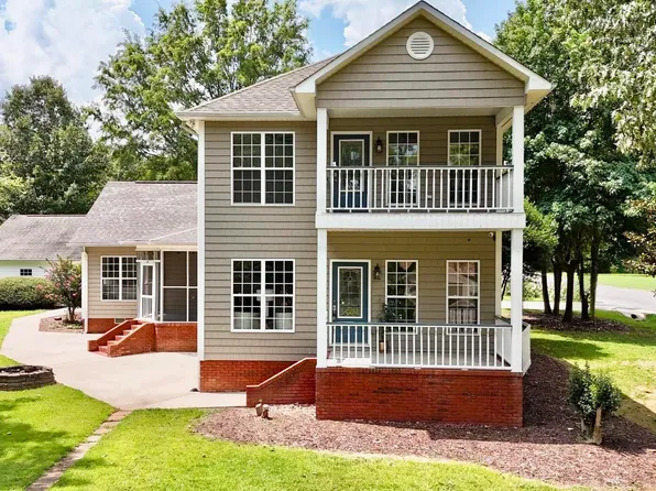 440 Dale St, Scottsboro, AL 35769