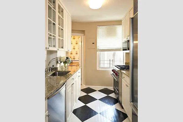 Sold by Stribling | media 16