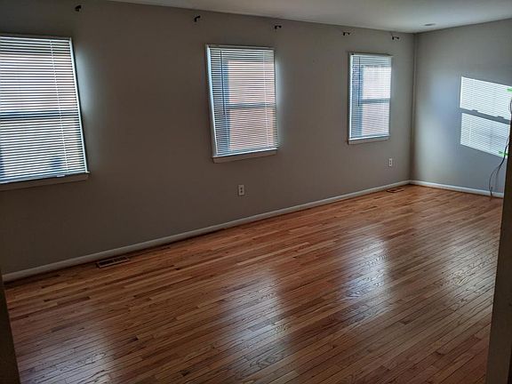 5th image of 3036 White Birch Ct
