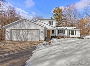 6521 Samrick Ave NE, Belmont, MI 49306
