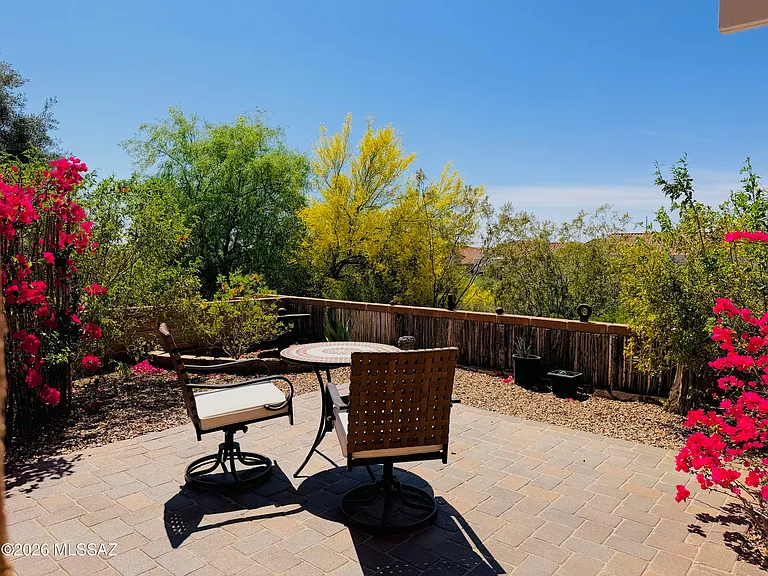 14175 N Buckingham Dr — Photo 42