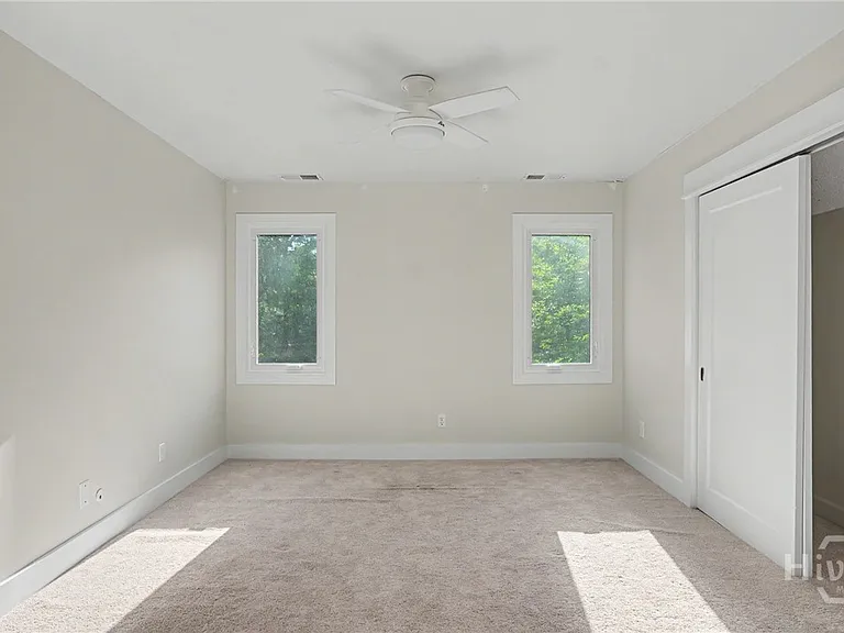 12 Cricket Ct — Photo 29