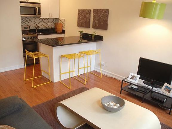 2nd image of 232 E 53rd St APT 6