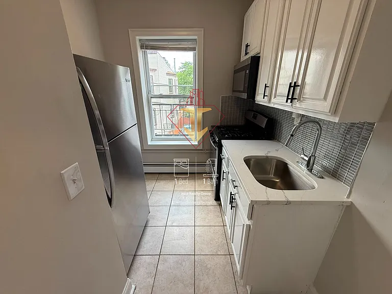 6 Tonnele Ave #201 — Photo 2