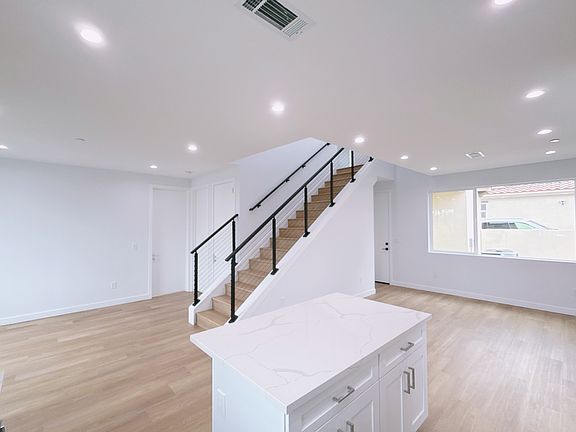 3rd image of 250 N 2nd St
