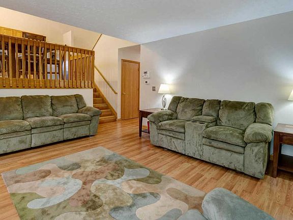 4th image of 5481 Longworth Dr