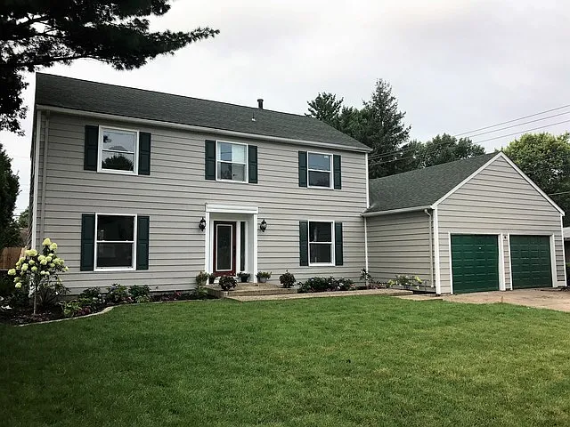 1211 W Kirby Ave photo 1