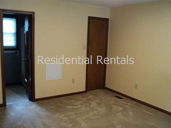 Eat In Area of Kitchen