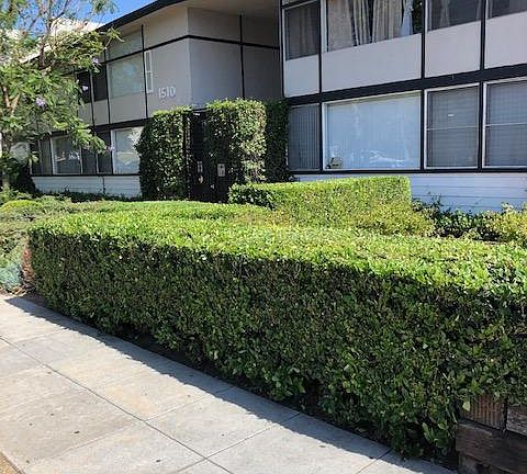 4th image of 1510 E Broadway #16