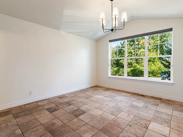 1007 Brookings Pl — Photo 14
