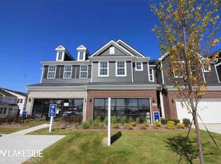 4889 Broomfield Way #94, Lake Orion, MI