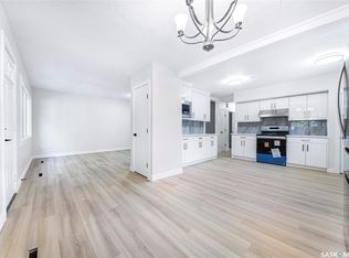 451 R Avenue S, Saskatoon, SK S7M 2Z4