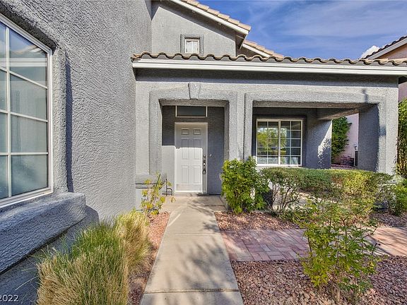 4th image of 310 Black Rock Hills Dr