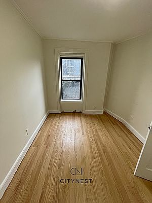 2nd image of 93 6th Ave #6