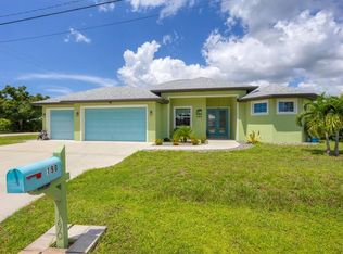 190 Cocoanut Ave, Englewood, FL 34223